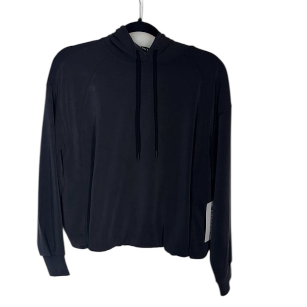 NWT Athleta Seasoft Bubble Hem Hoodie Sweatshirt in Black - Picture 3 of 11